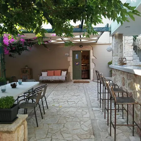 Alicelia Boutique 3* Vathí