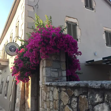 Alicelia Boutique Vendégház