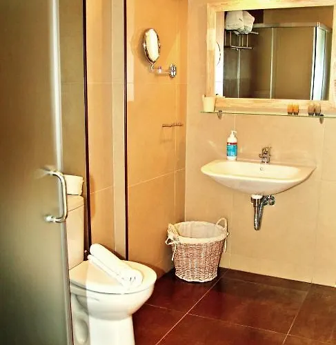 Alicelia Boutique Vathy (Ithaca)