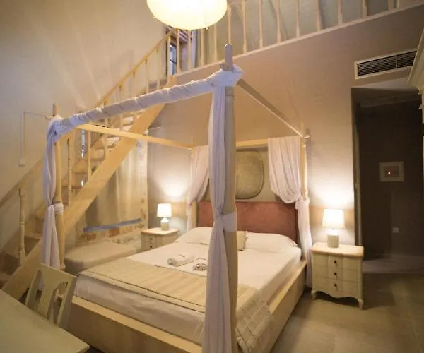 Alicelia Boutique 3*